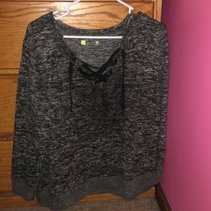 ✨5 for $20✨ Grey And Black Lace Up Front Shirt